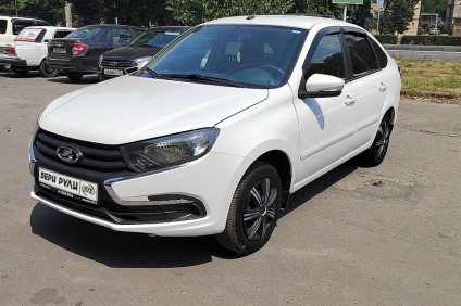 ВАЗ (LADA) Гранта лифтбек классик 8кл в аренду под выкуп в Бери Рули