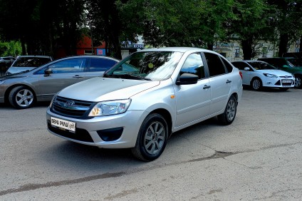 ВАЗ (LADA) Гранта лифтбек классик 8кл в аренду под выкуп в Бери Рули