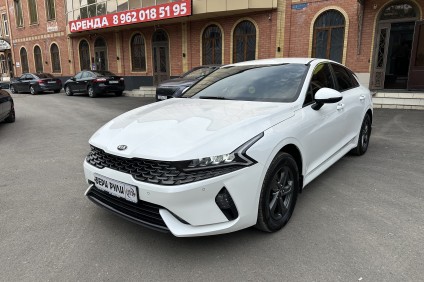 Kia K5 в аренду под выкуп в Бери Рули
