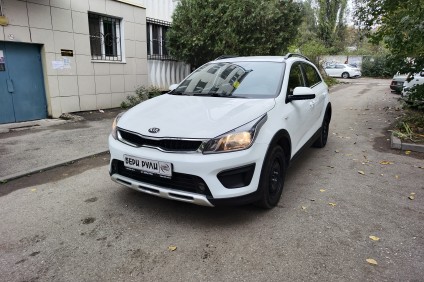 KIA RIO в аренду под выкуп в Бери Рули
